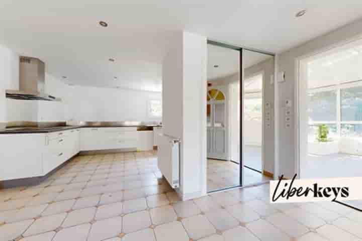 House for sale in Saint-Marcellin