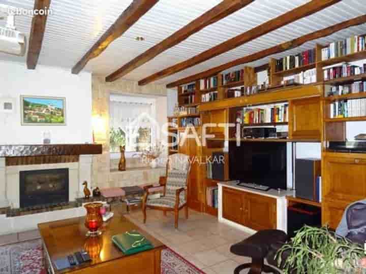 House for sale in Angoulême