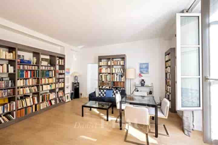 Apartment for sale in Paris 1er