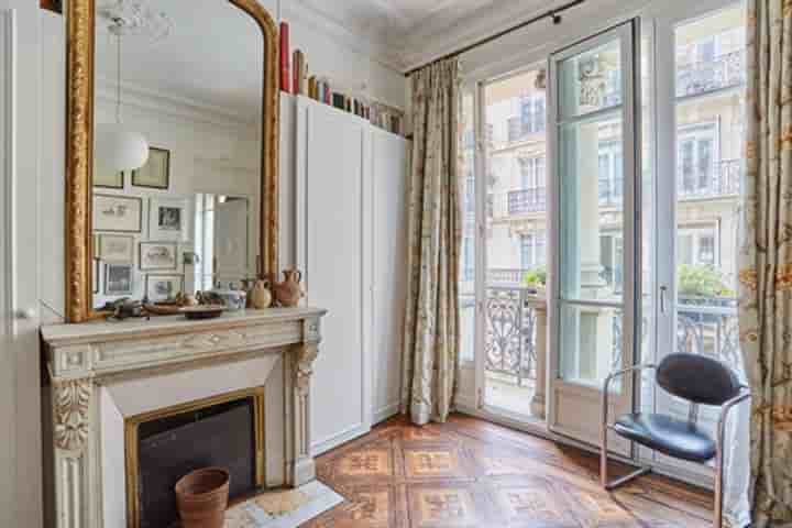 Autre à vendre à Paris 7ème