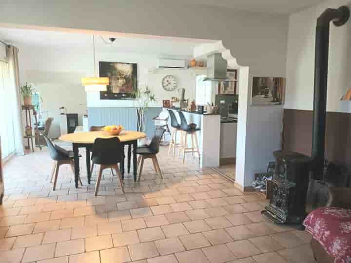 House for sale in Cotignac