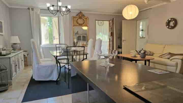 House for sale in Cairanne