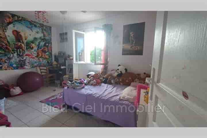 House for sale in Gruissan