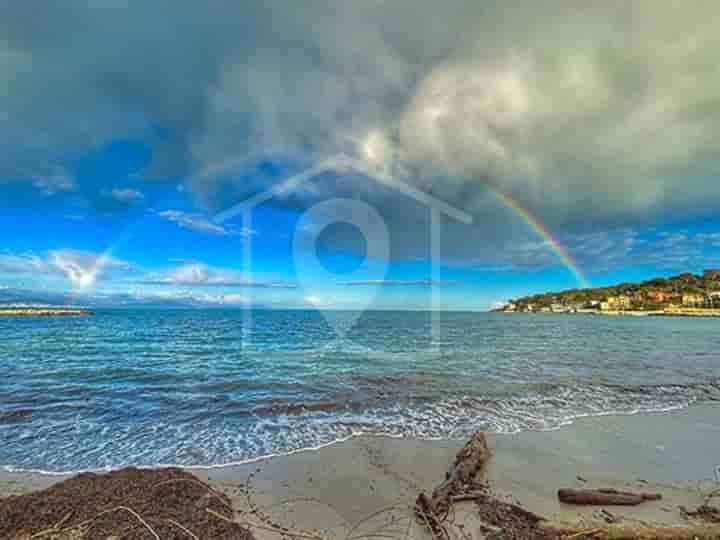 Lägenhet till salu i Antibes