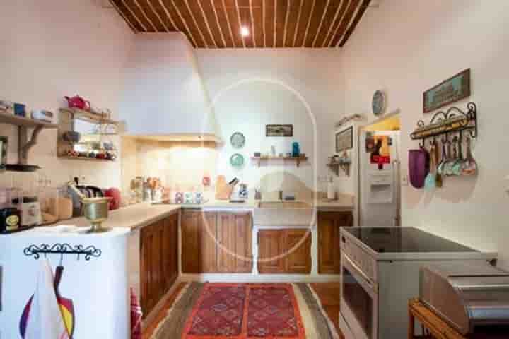 House for sale in Lourmarin