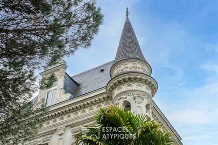 Outro para venda em Angers