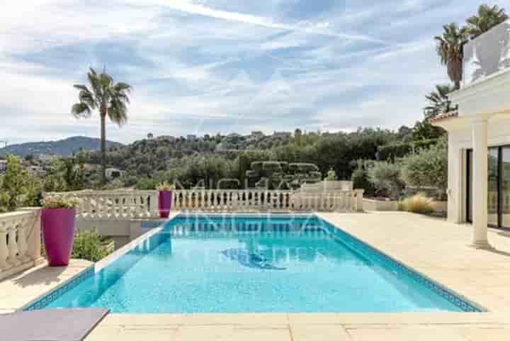 House for sale in Mandelieu-la-Napoule