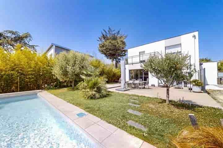 House for sale in Saint-Nazaire