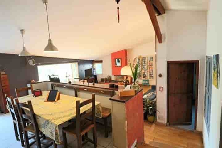 House for sale in Villefranque