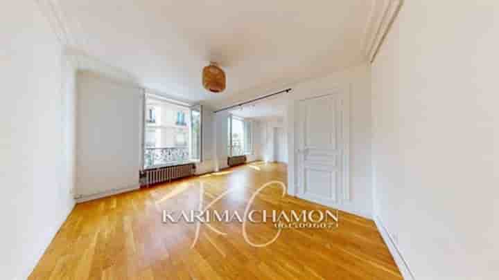 Apartment for sale in Paris
