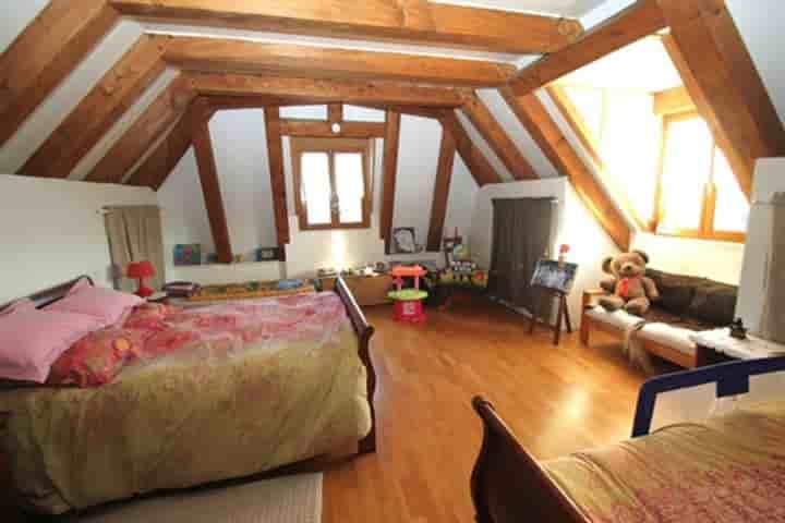 House for sale in Saint-Chély-dApcher