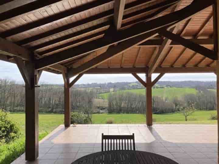 House for sale in Vic-Fezensac