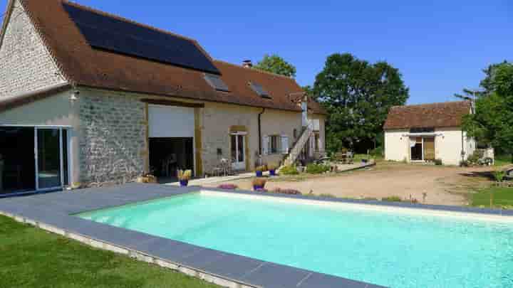 House for sale in Marcigny