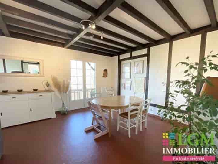 House for sale in Saint-Lon-les-Mines