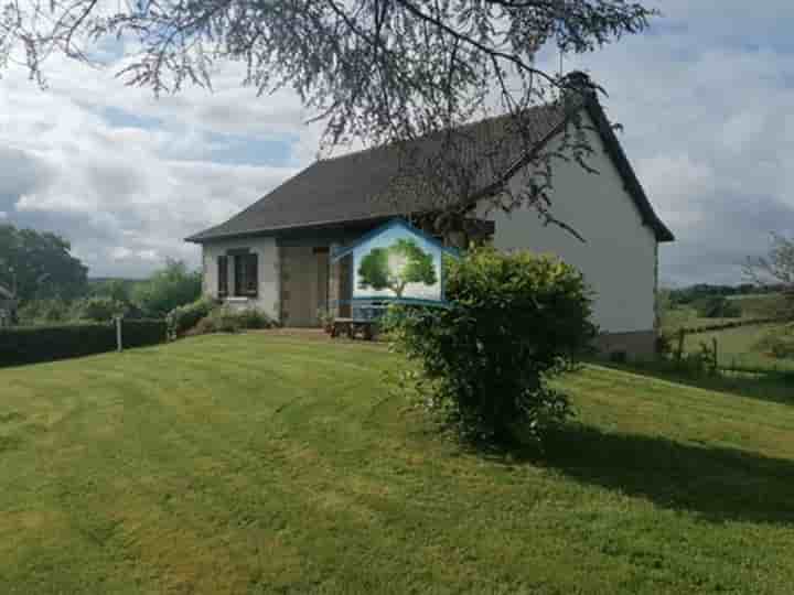 House for sale in Uzerche