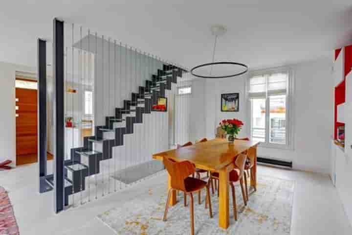 House for sale in Courbevoie