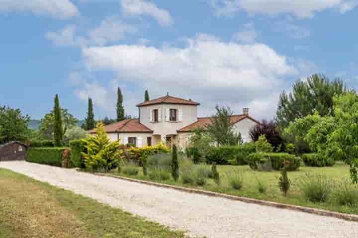 House for sale in Vire-sur-Lot