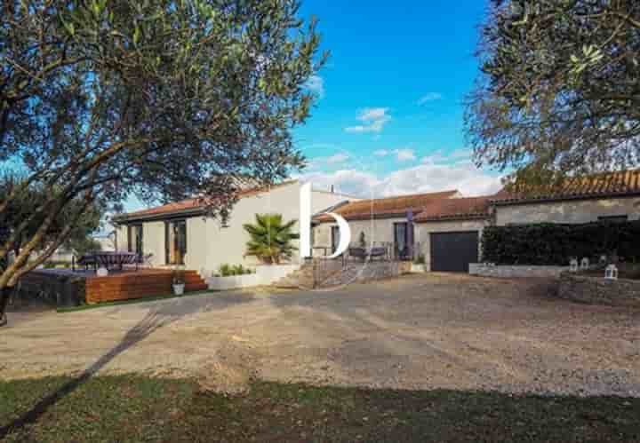 Haus zum Verkauf in Uzès