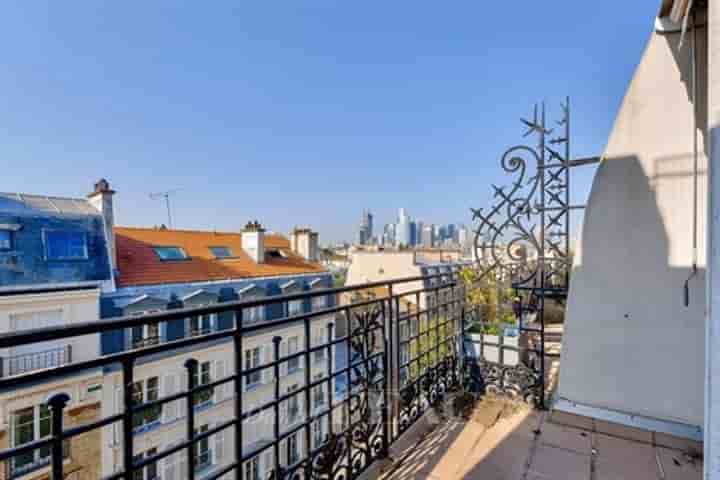 Autre à vendre à Neuilly-sur-Seine