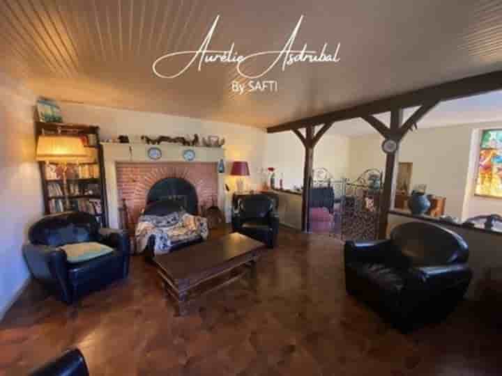 House for sale in Saint-Cyprien