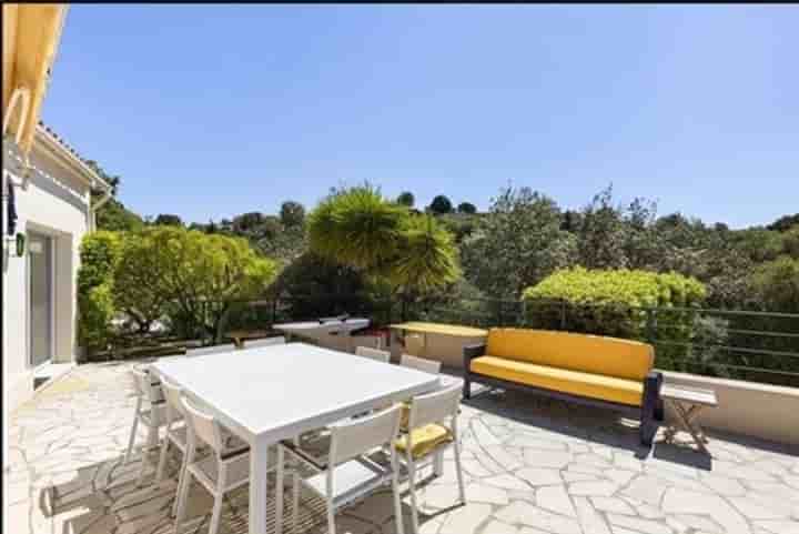 House for sale in Saint-Laurent-du-Var