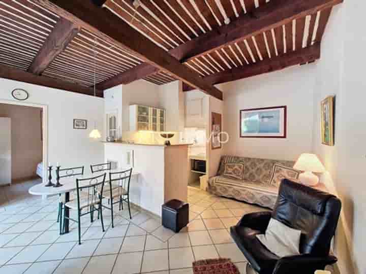 Apartment for sale in Maubec