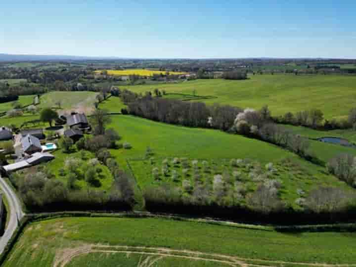 Hus till salu i Boussac-Bourg