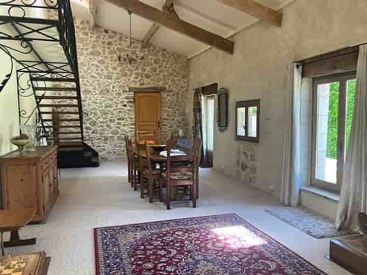 House for sale in Villefranche-de-Lonchat