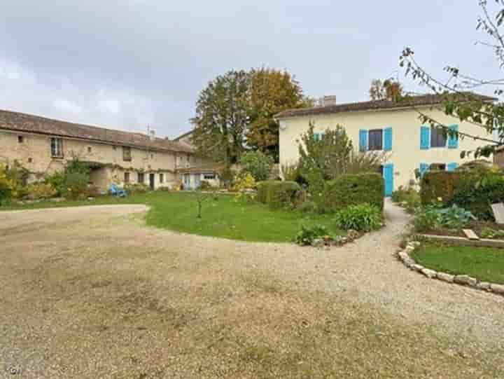 House for sale in Brettes