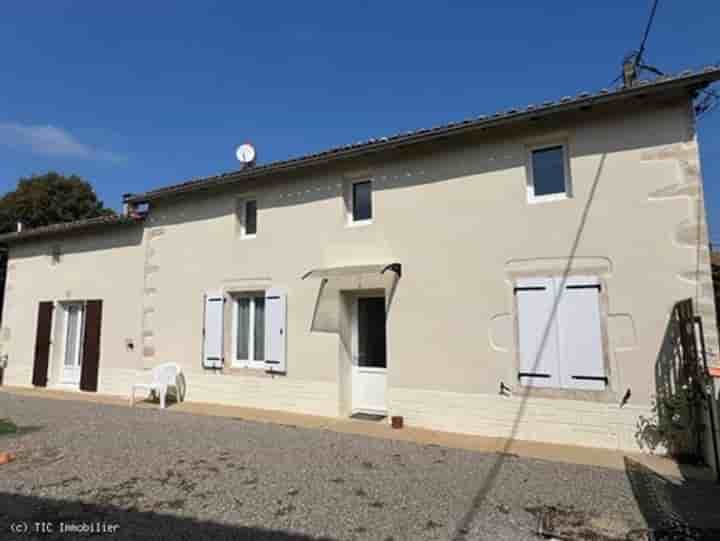 Maison à vendre à Nanteuil-en-Vallée