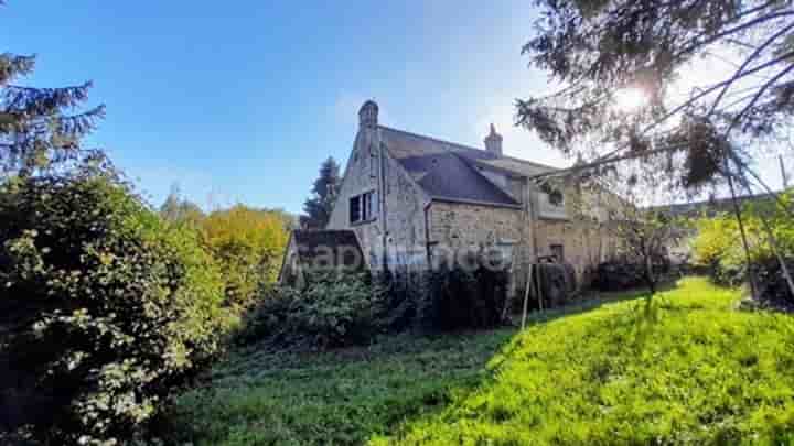 Hus till salu i Saint-Hilaire-la-Gérard