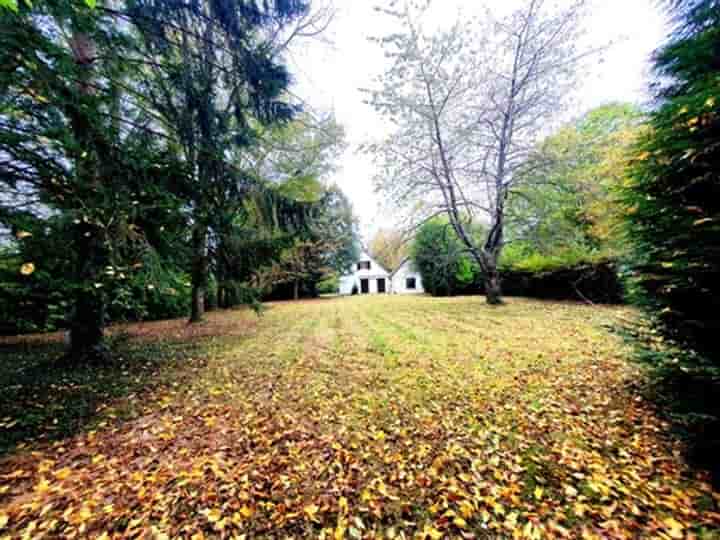 House for sale in Lyons-la-Forêt
