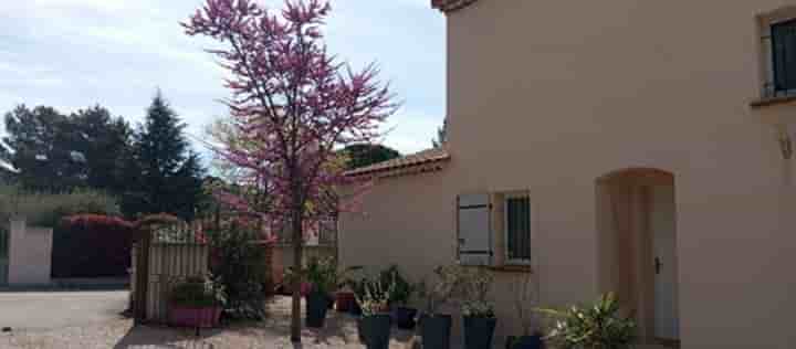 House for sale in Lourmarin