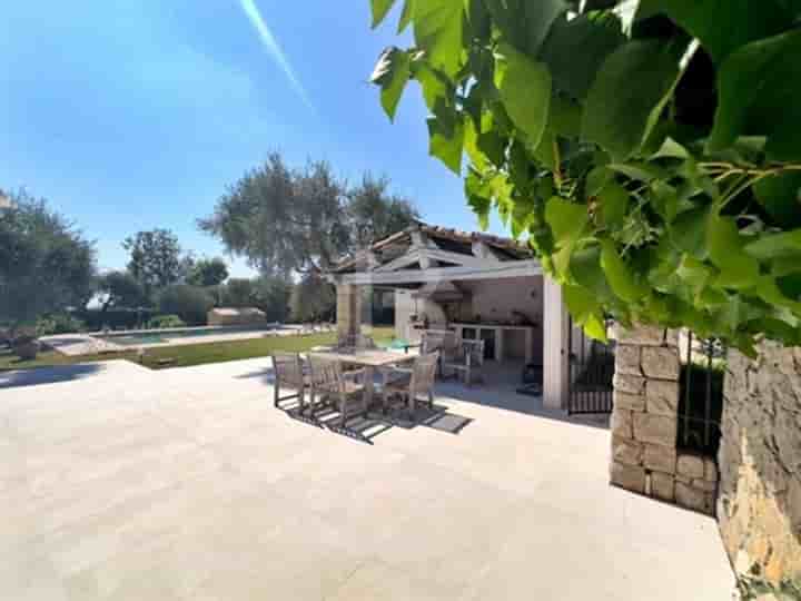 House for sale in Châteauneuf-Grasse