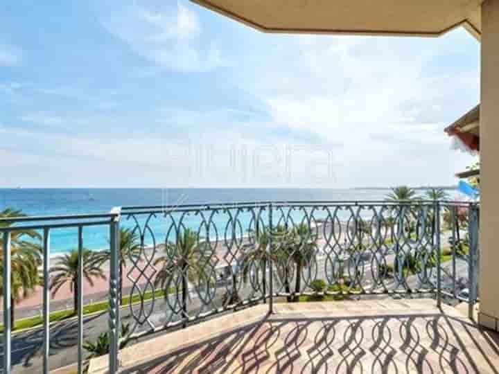 Apartment for sale in Nice