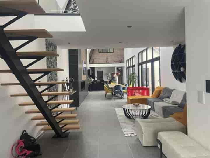 Apartment for sale in Roanne