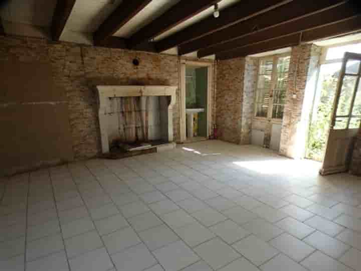 House for sale in Sainte-Hermine