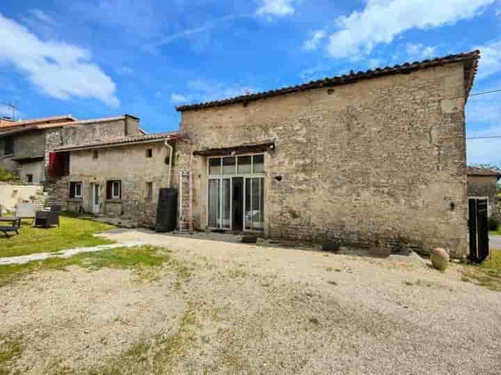 House for sale in Sauze Vaussais