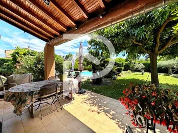 House for sale in Le Thor