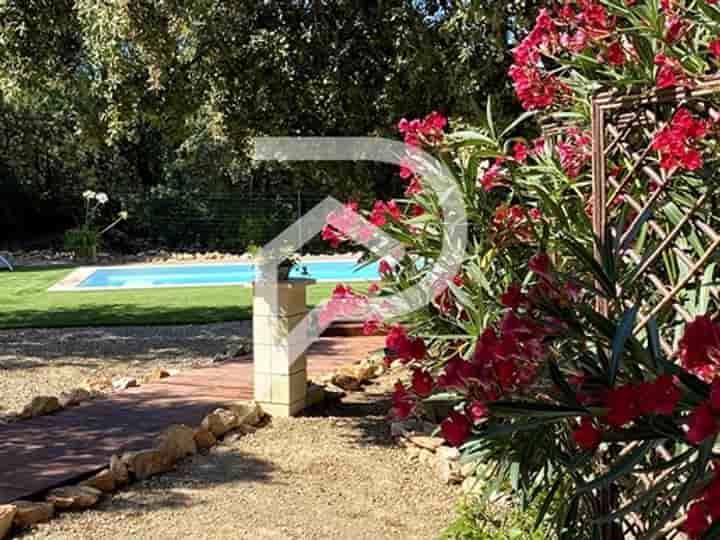 House for sale in Saint-Julien