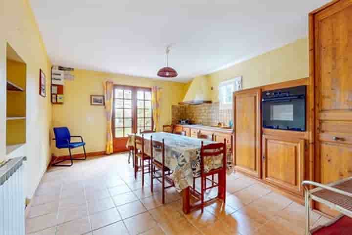 House for sale in Baron