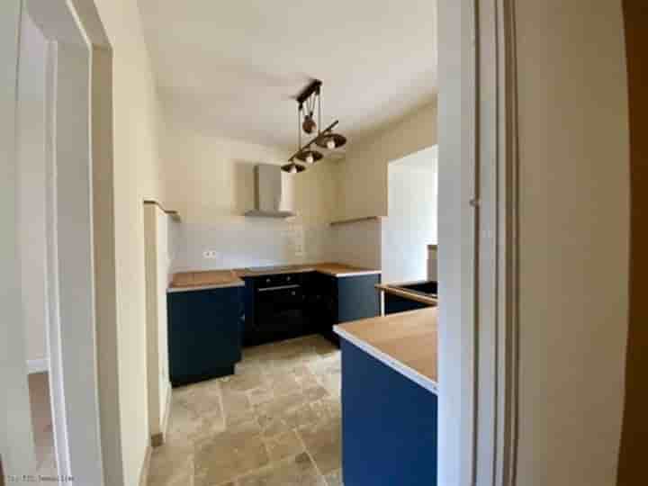House for sale in Aigre