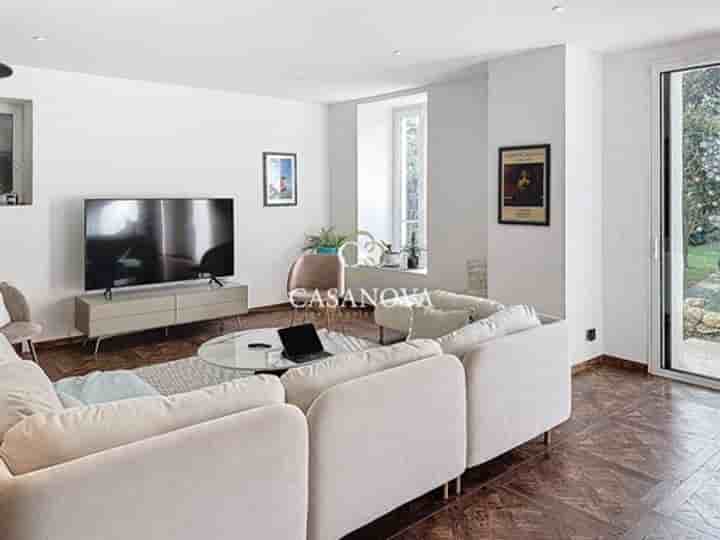 House for sale in Montagnac