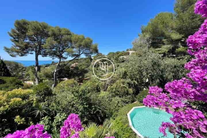 House for sale in 