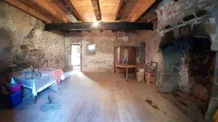 House for sale in Livinhac-le-Haut
