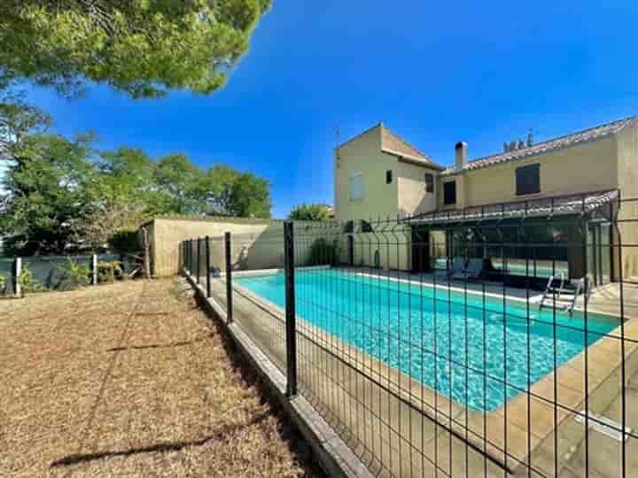 Casa para venda em Montélimar