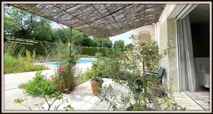 House for sale in Agen