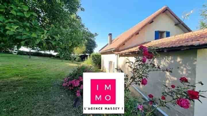 House for sale in Trie-sur-Baïse