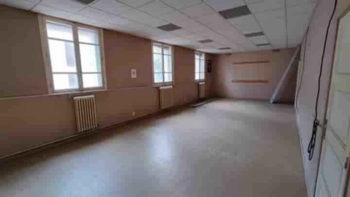 property.type.building for sale in Decazeville