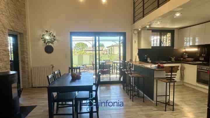 House for sale in Garrigues-Sainte-Eulalie